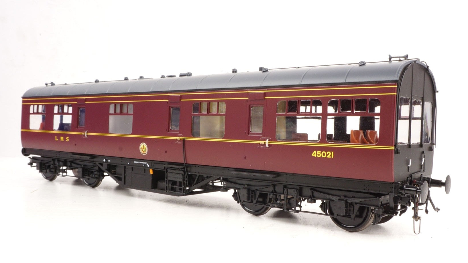 LMS Inspection Saloon - LMS Crimson - 45021 - O Scale