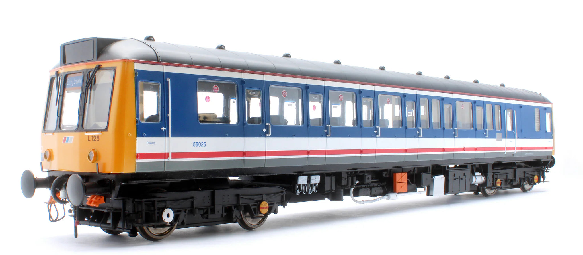 Class 121 - NSE - 55025 - O Scale