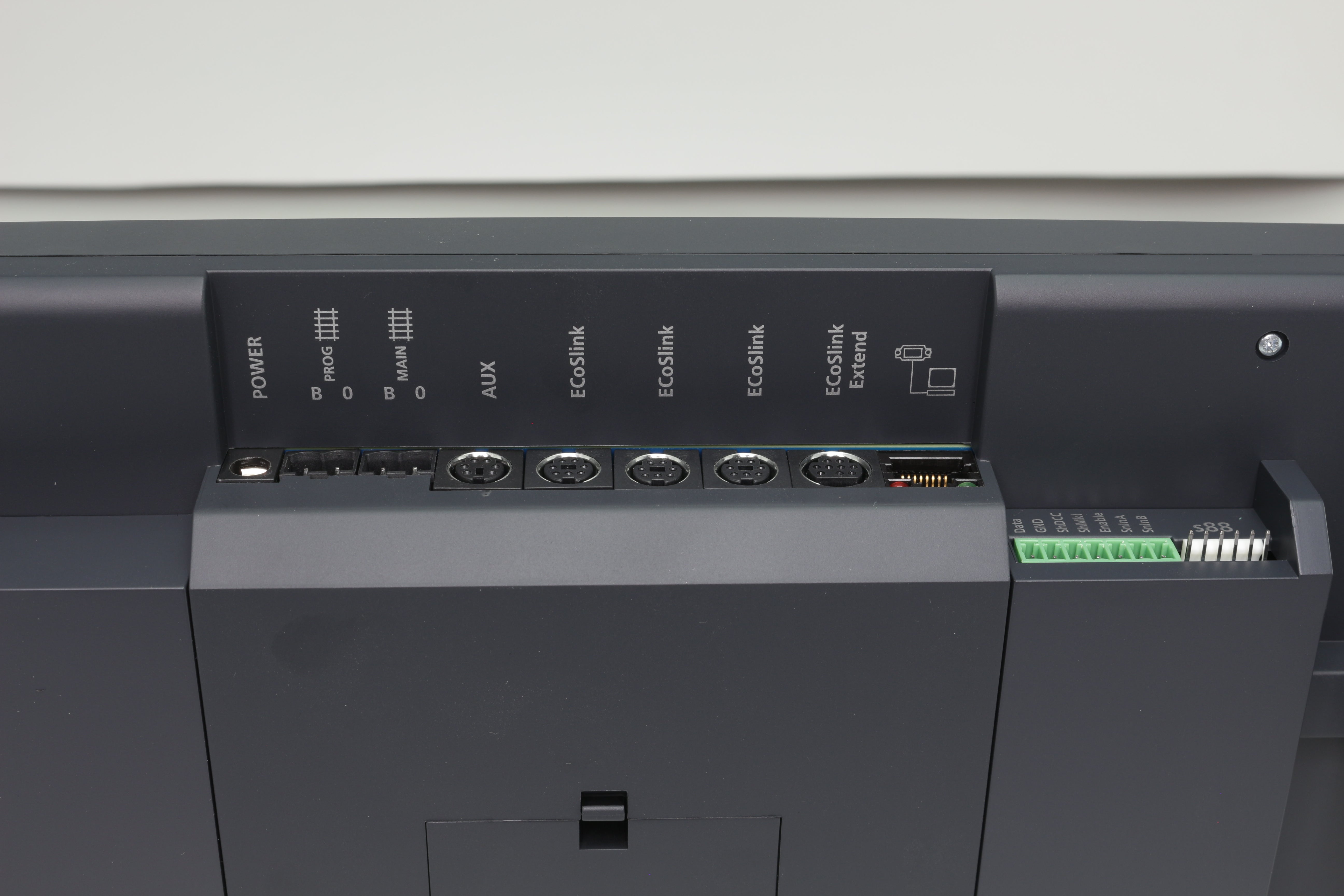 ESU 50220 ECoS Commandostation (6A)