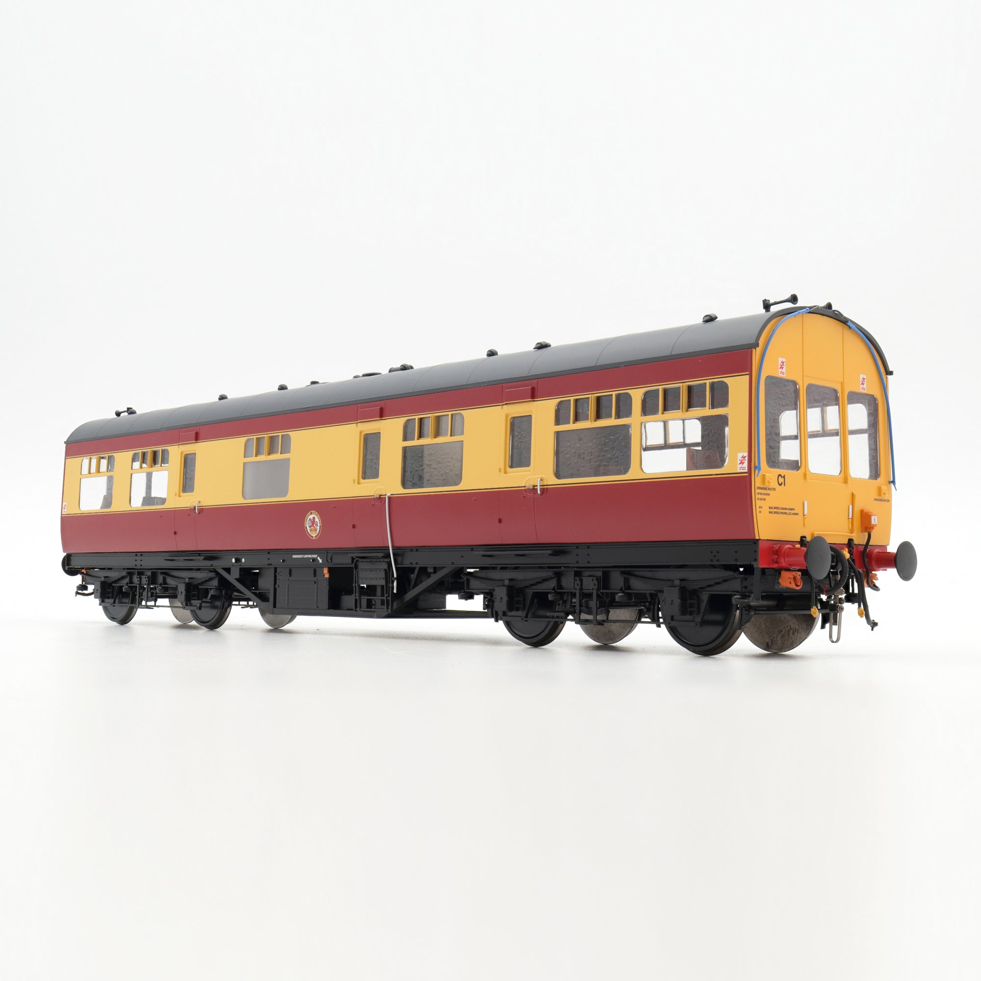 Salon d'inspection LMS - Rouge cramoisi/Crème BR - Non numéroté - Échelle O