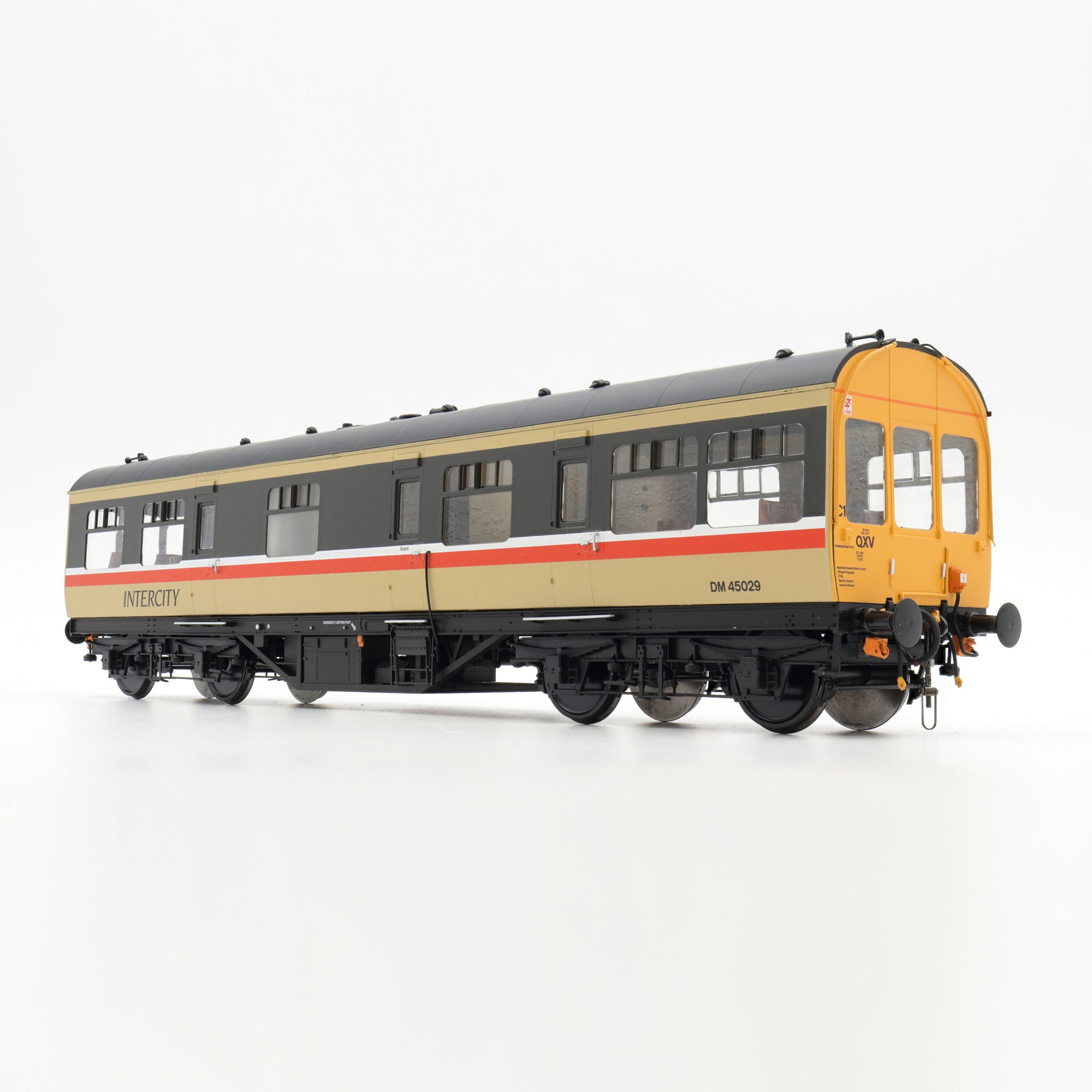 Salon d'inspection LMS - InterCity Swift - DM45029 - Échelle O