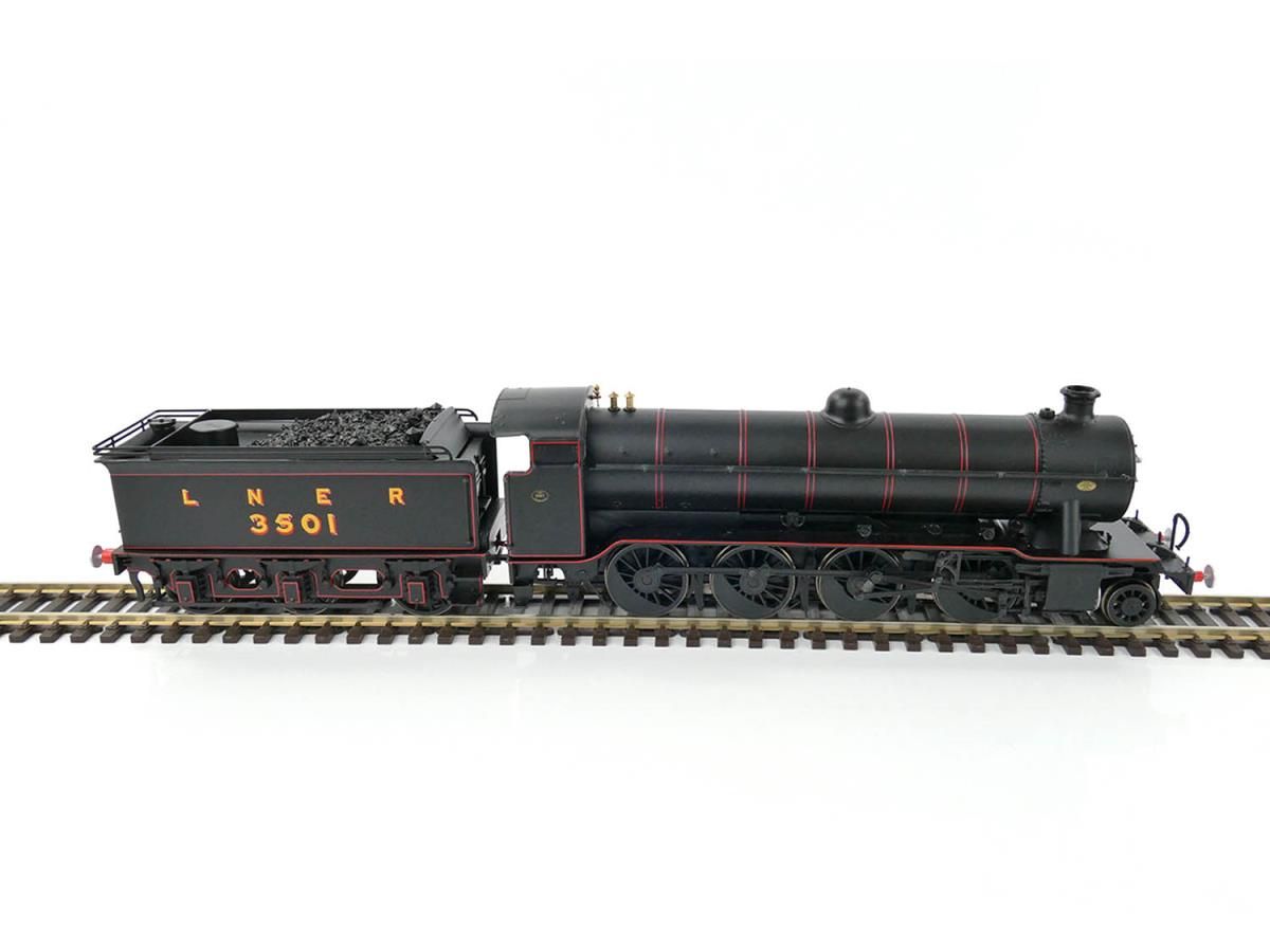 Oo Scale O2 LNER O2/2 - LNER Black - 3501 - OO Scale – Heljan.com